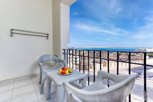 Apartamento de un dormitorio con vista al mar